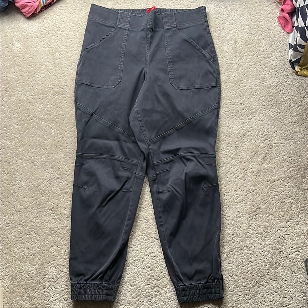 SPANX Stretch Twill Cargo Jogger Gray Washed Black 1X